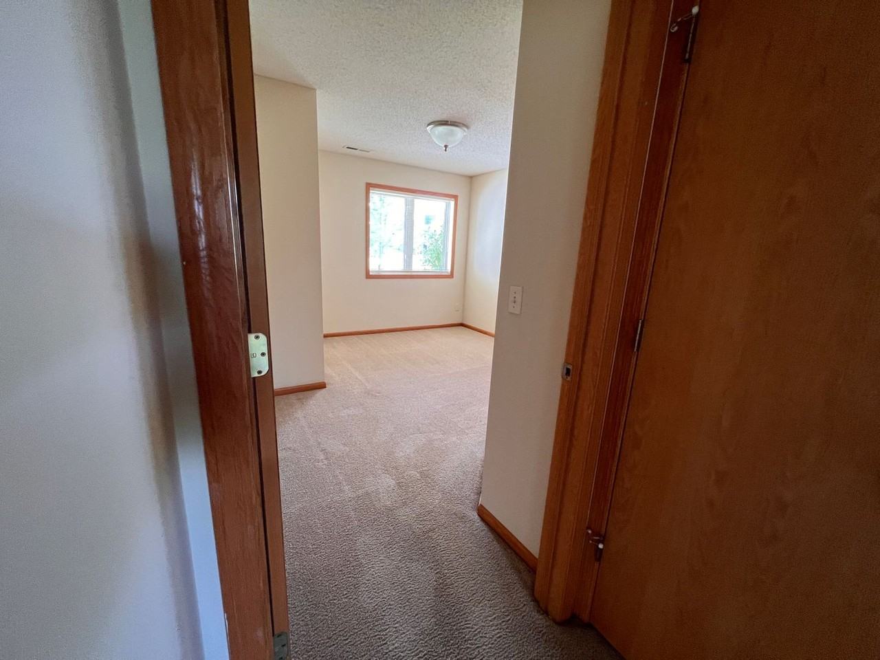 309 Williamsburg Pl Apt A - Photo 5 of 8