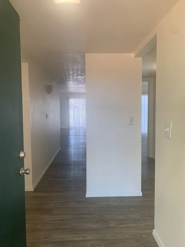 9009 E Broadway - Photo 2 of 30