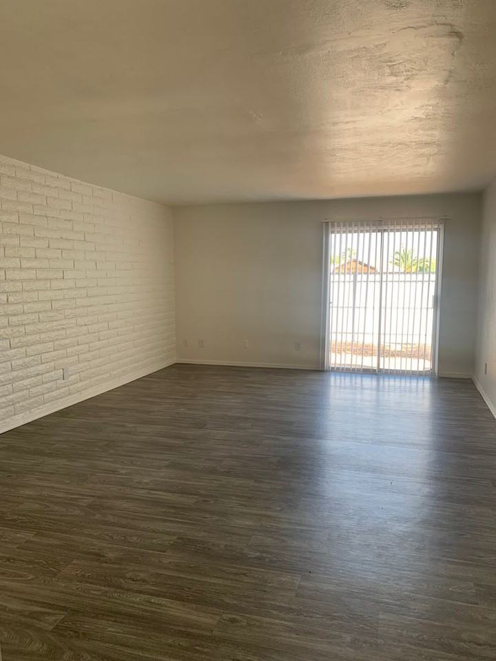 9009 E Broadway - Photo 3 of 30