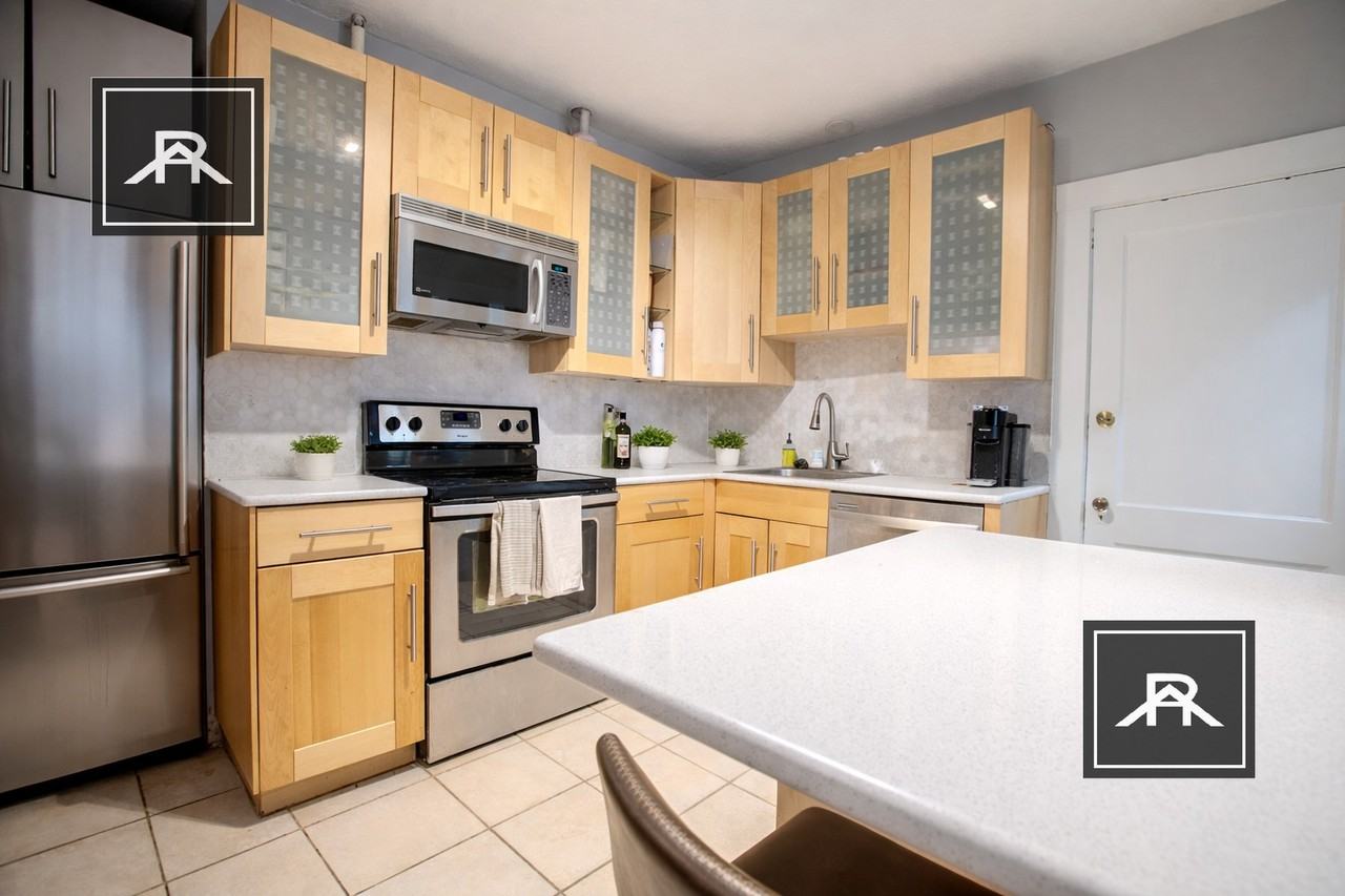 1469 Commonwealth Ave #1 - Photo 7 of 12