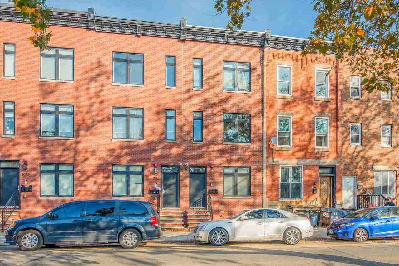 2015 N College Ave - Photo 2 of 11