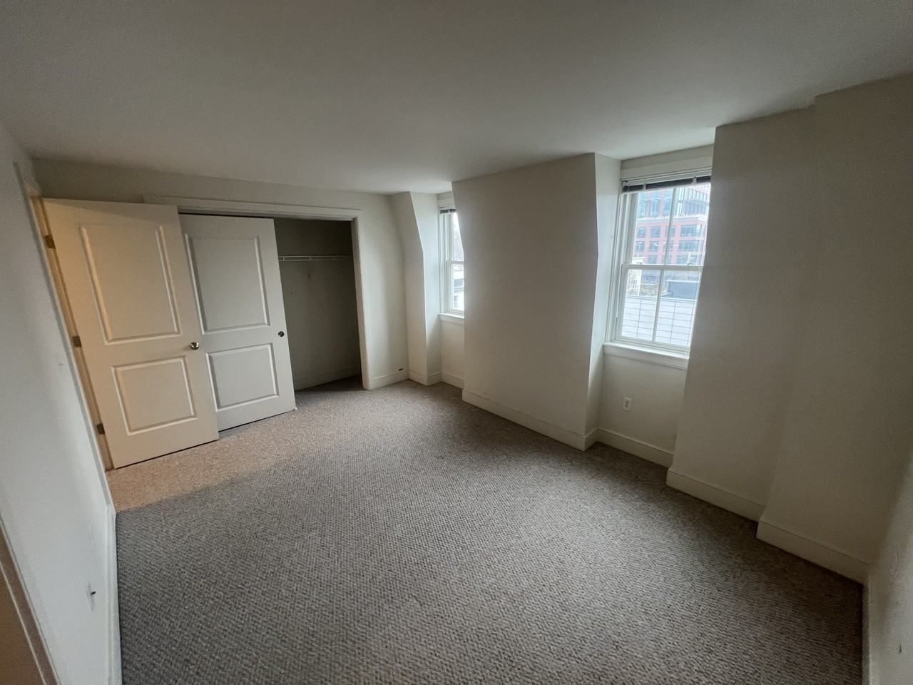 104 2nd St #U4 - Photo 7 of 14