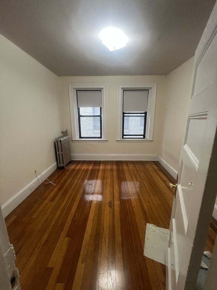 23 Brighton Ave #U2 - Photo 3 of 8