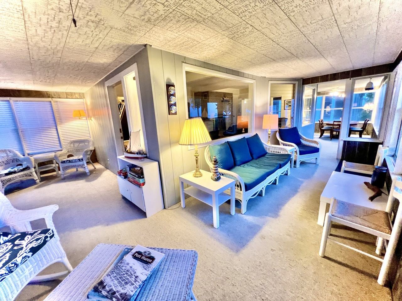 4046 Gratiot Ave - Photo 6 of 28