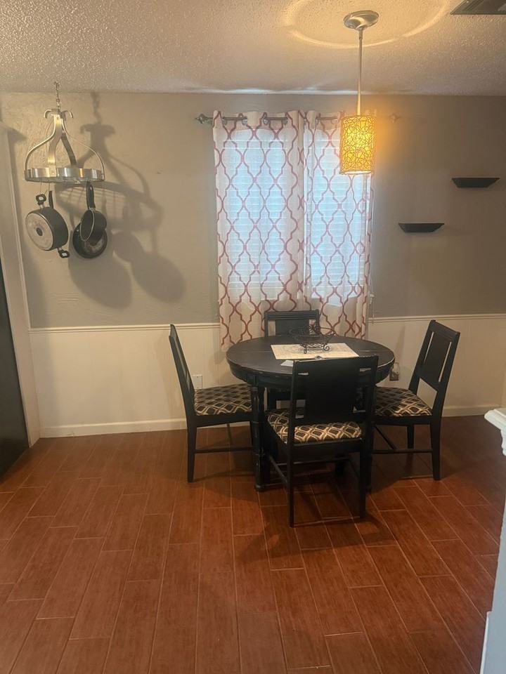 608 Sw 8th St - Photo 6 of 39