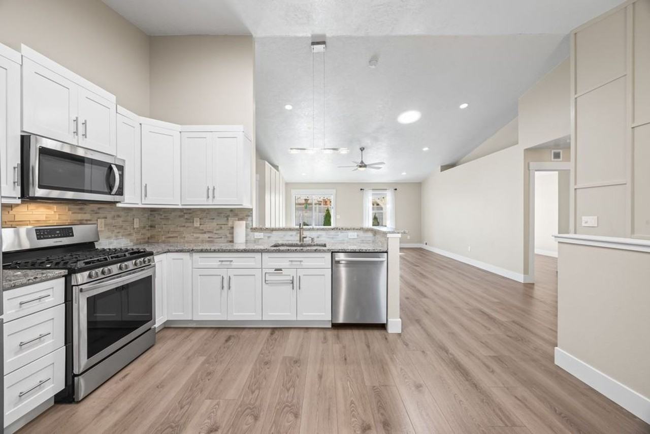 329 E Kaibab Trail St - Photo 2 of 25