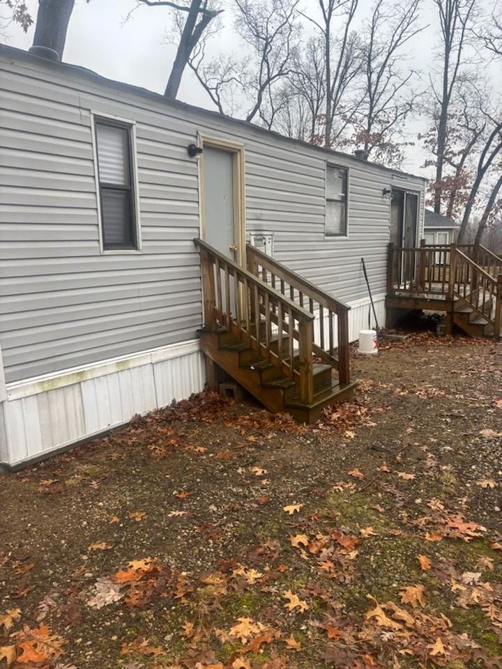 15717 Withers Road - Photo 2 of 6
