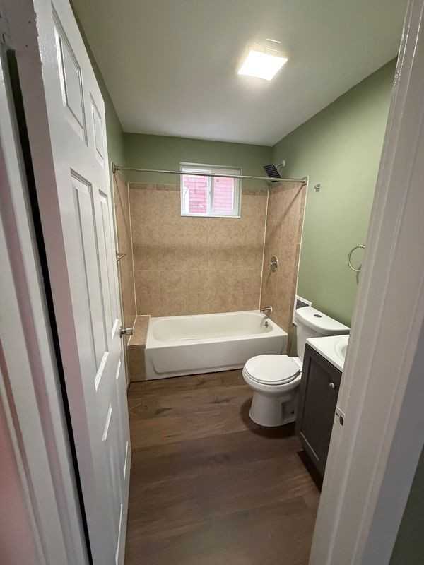 7265 Senator St - Photo 4 of 11