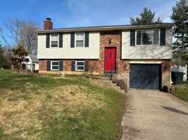 featured image of 744 Maplewood Ln