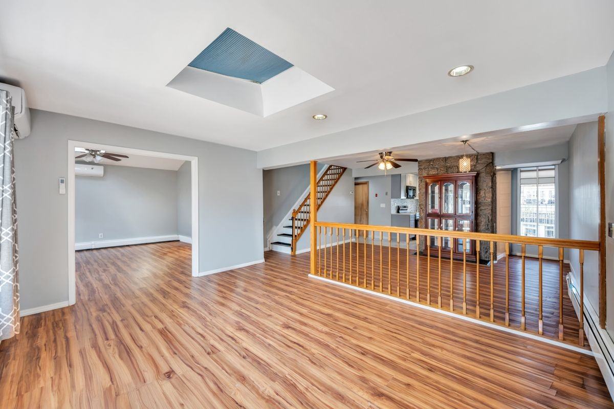 45 Walnut Ln - Photo 2 of 29