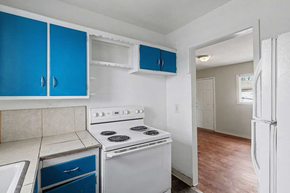 207 N Santa Fe Ave ##10 - Photo 7 of 12