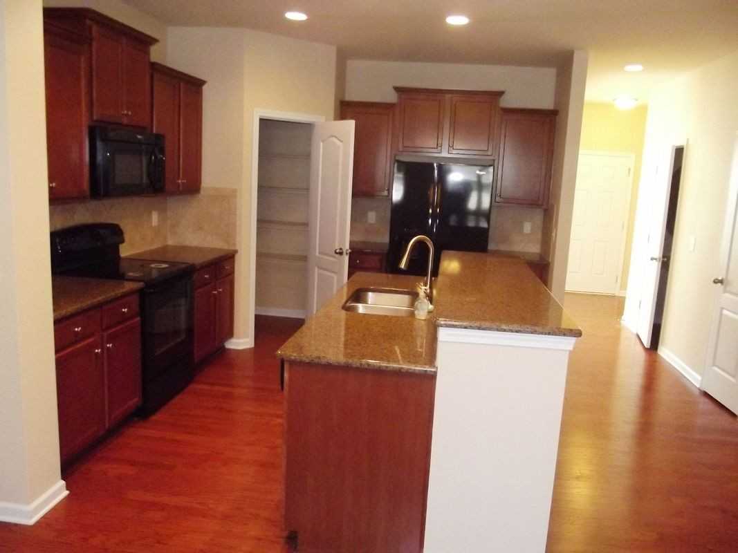 9982 Evergreen Terrace Dr - Photo 2 of 6