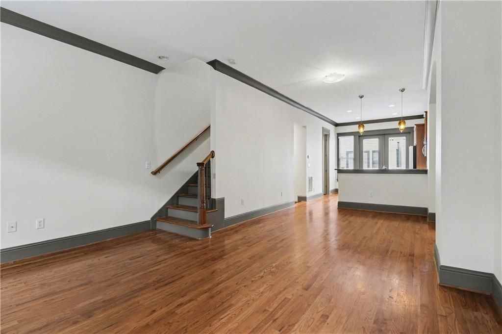 4657 Magnolia Cmns - Photo 3 of 17