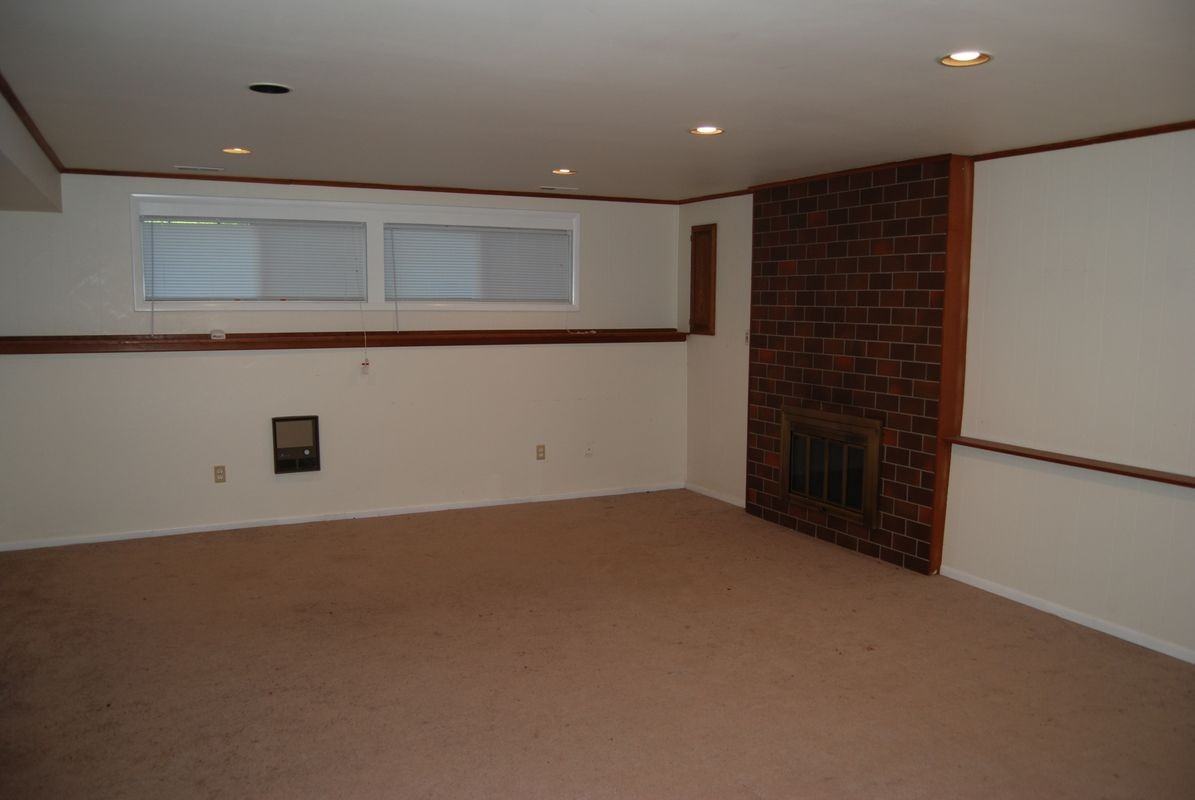 13310 Ne 74th St - Photo 7 of 17