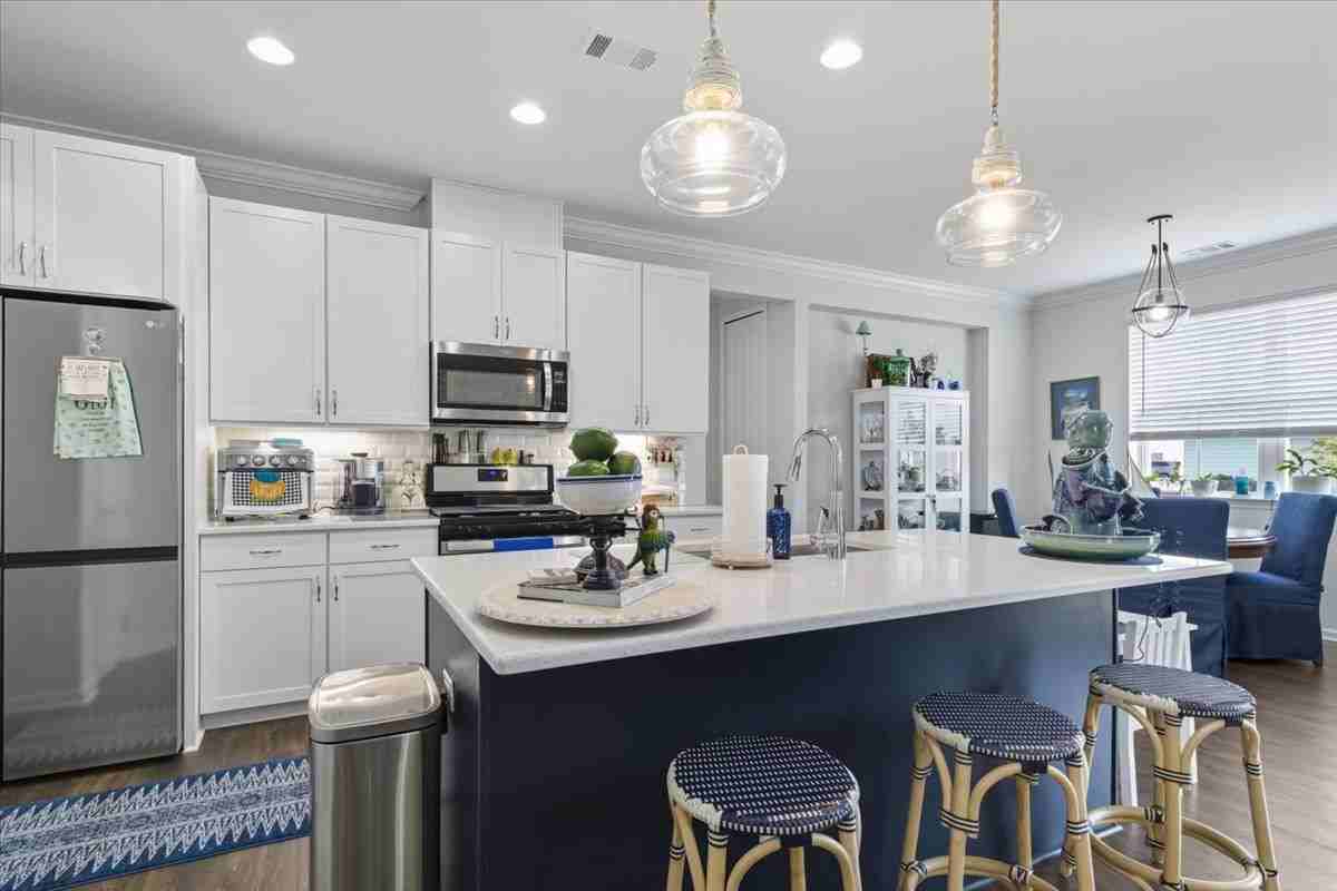 119 Sandbar Ln - Photo 4 of 6