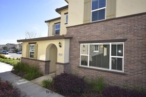 featured image of 10833 Portico Cir