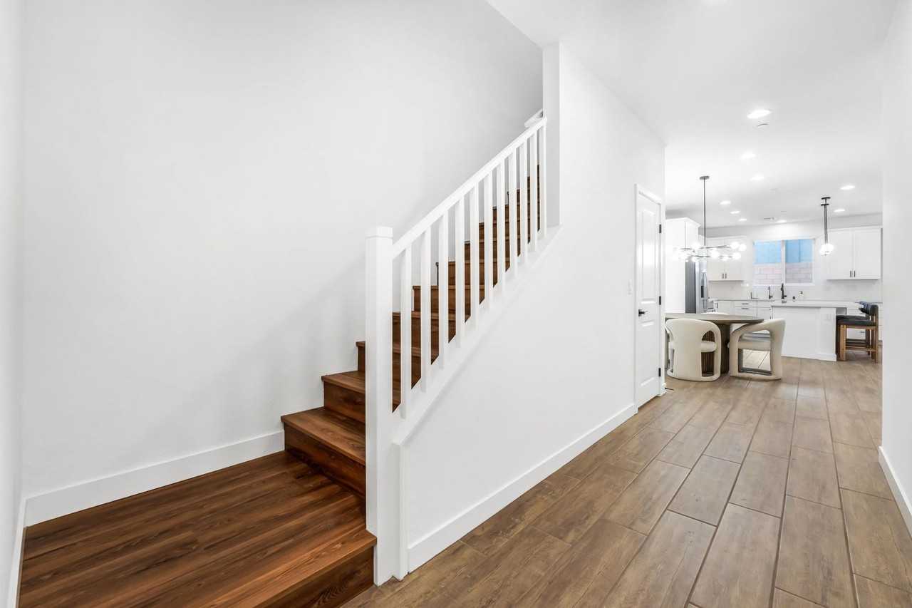 8277 Kinleigh Poulson St - Photo 3 of 23