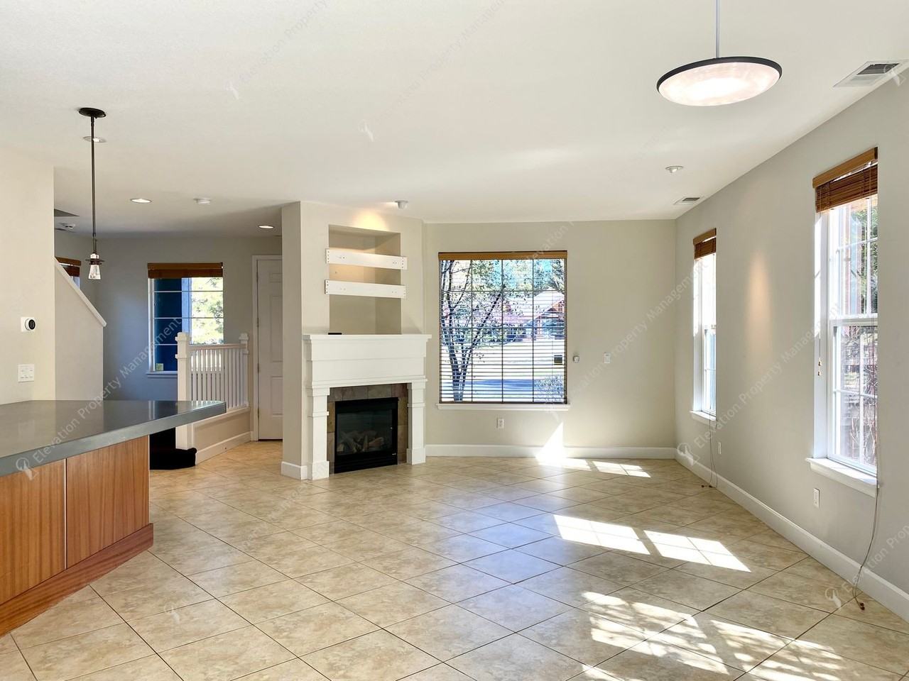 61567 Odell Lake Dr - Photo 4 of 35