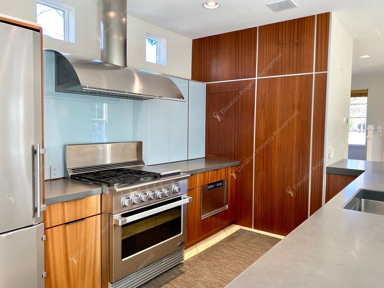 61567 Odell Lake Dr - Photo 5 of 35