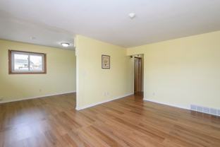 325 Sentinel Dr - Photo 1 of 1