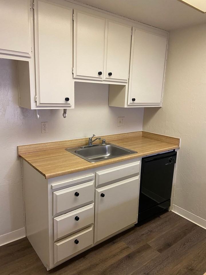 7981 Alta Vista Ln - Photo 7 of 11