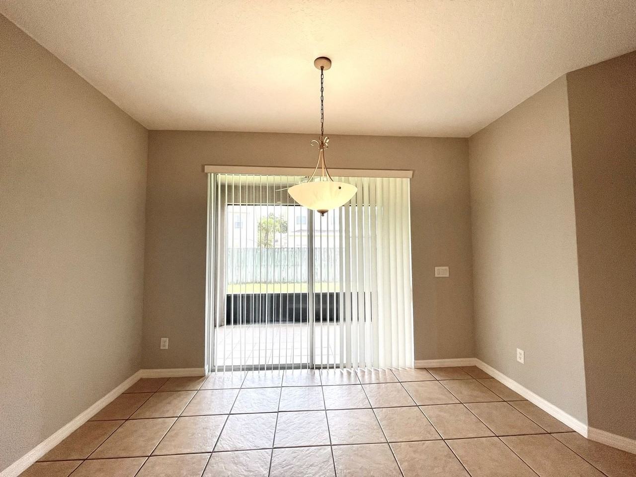 4785 Tarflower Ln - Photo 7 of 28