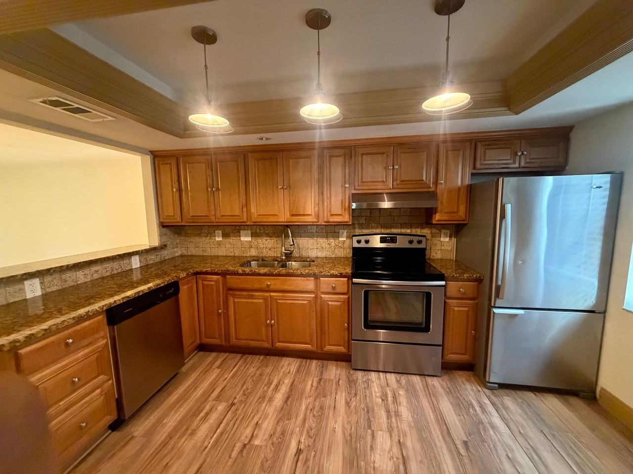 509 Se 5th Ave - Photo 6 of 19