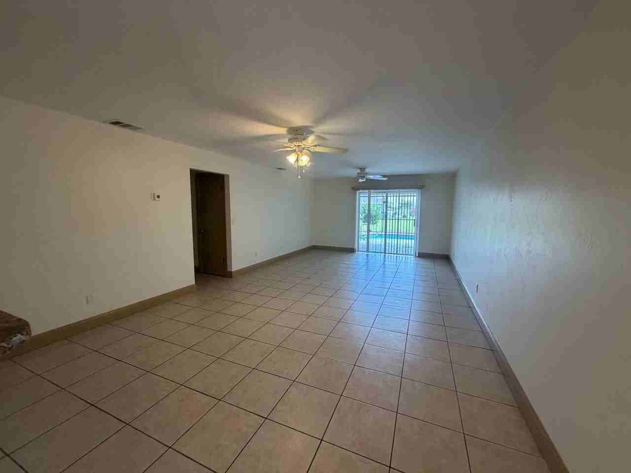 509 Se 5th Ave - Photo 7 of 19