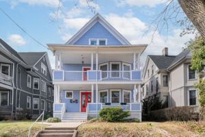 featured image of 862 Orange St