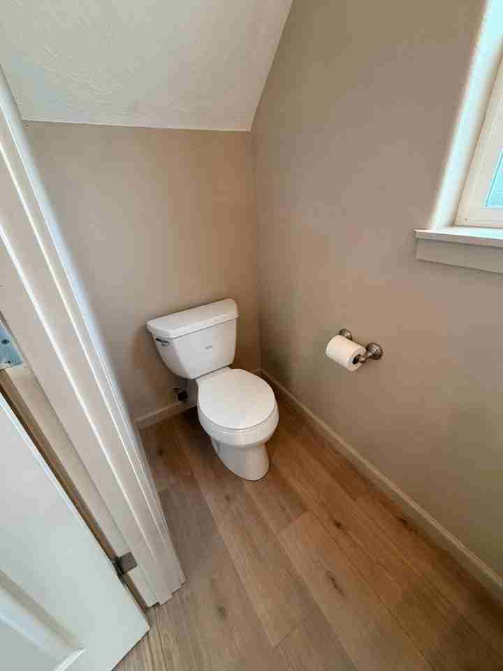 27 W 4th St - Photo 7 of 21