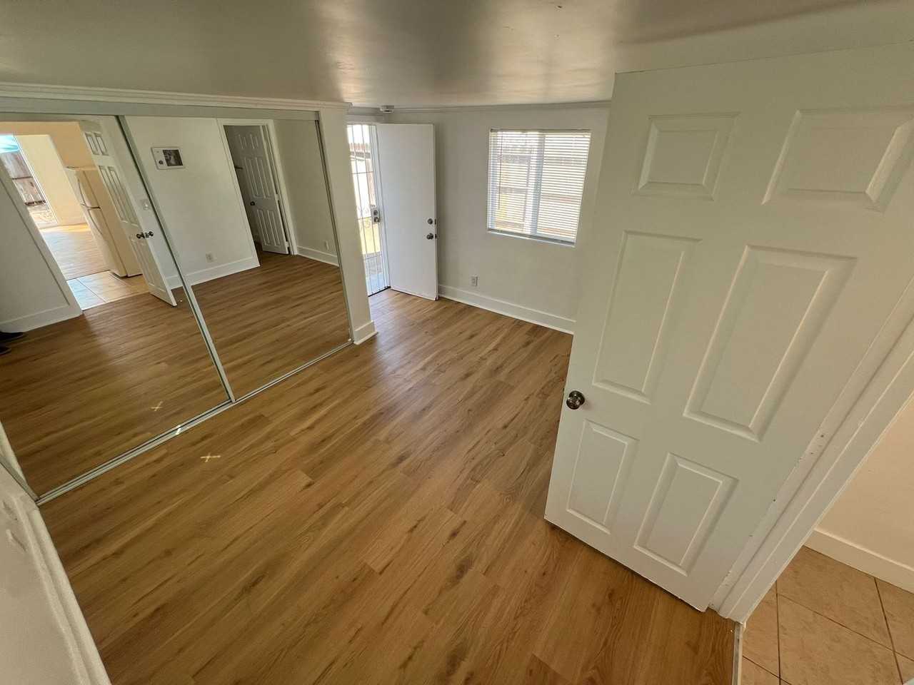 1555 Buckeye Dr #C - Photo 5 of 11