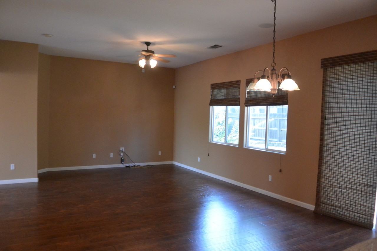 4419 W Prospect Ave - Photo 3 of 20