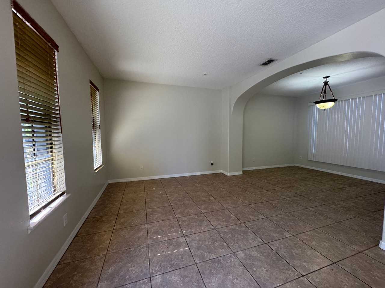 9818 Lake District Ln - Photo 6 of 23