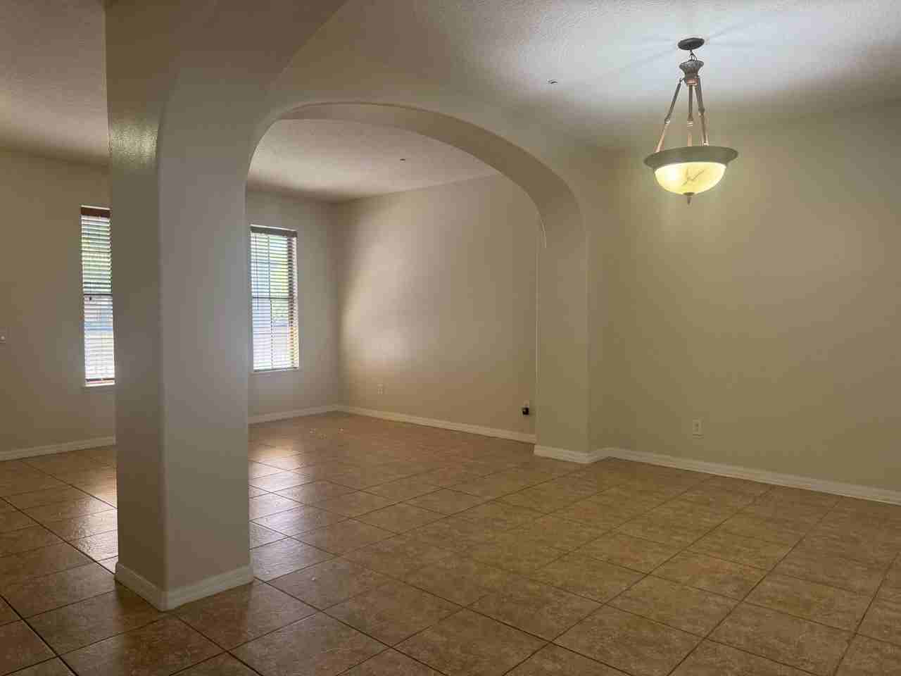 9818 Lake District Ln - Photo 7 of 23