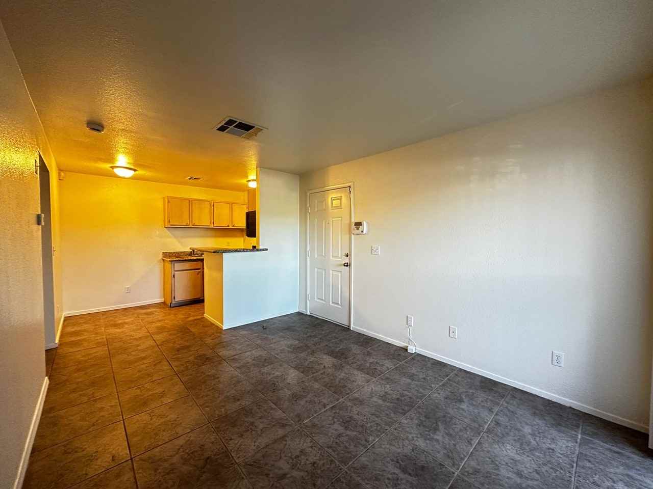 5171 Lindell Rd #101 - Photo 4 of 12