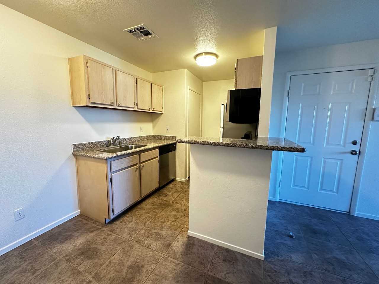 5171 Lindell Rd #101 - Photo 5 of 12