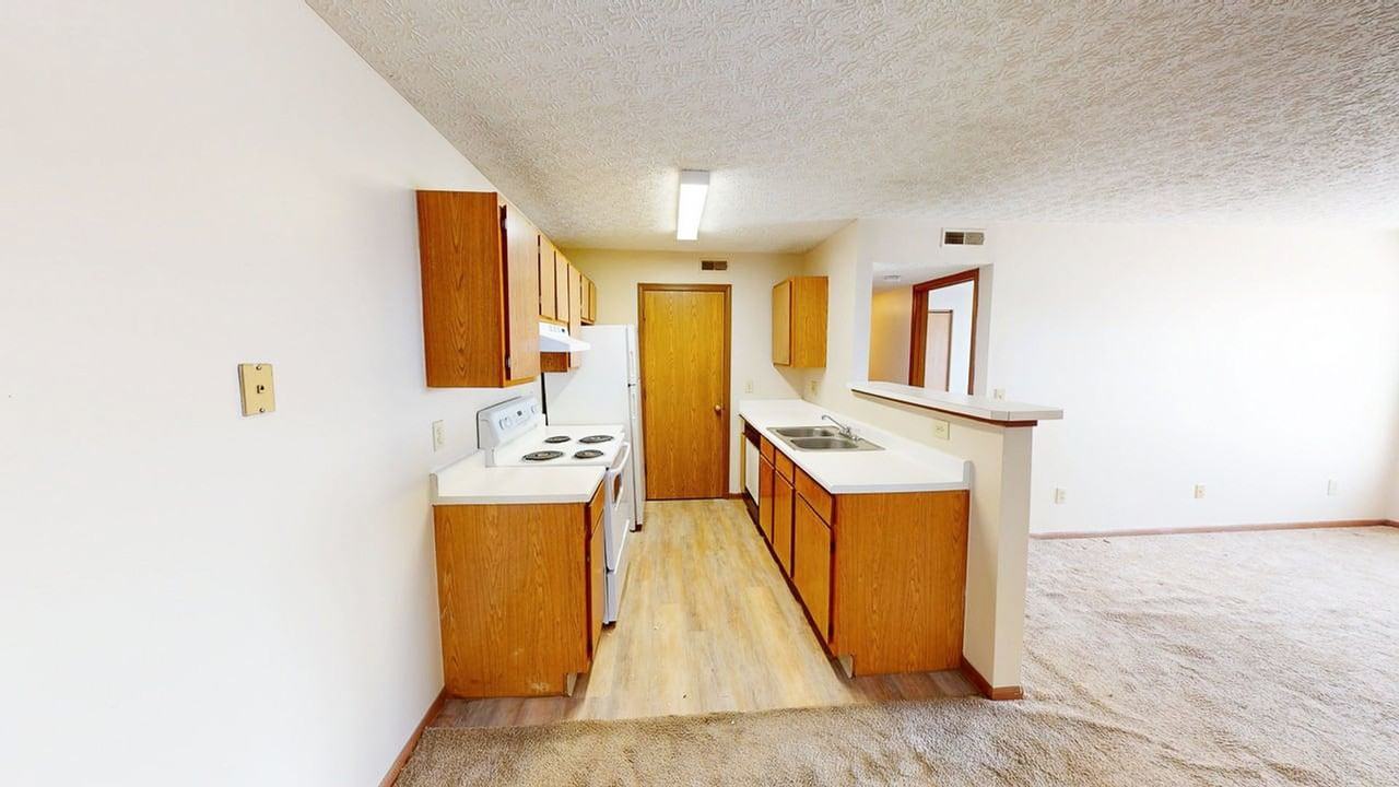 5399 Cypress Chase - Photo 6 of 17