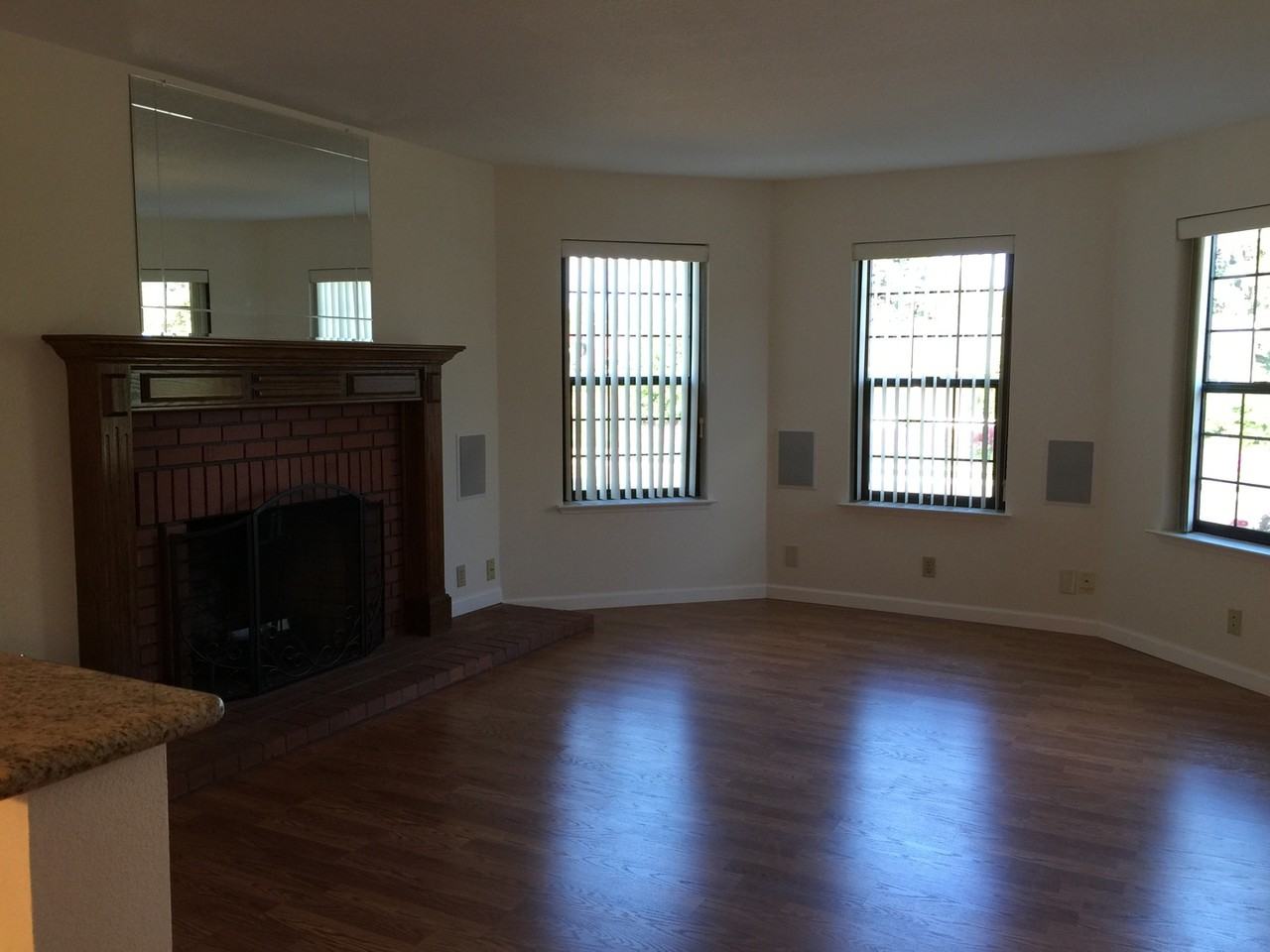 8347 N 4th St - Photo 7 of 50