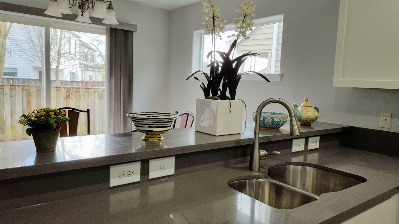 16832 Nw Oak Creek Dr - Photo 3 of 16