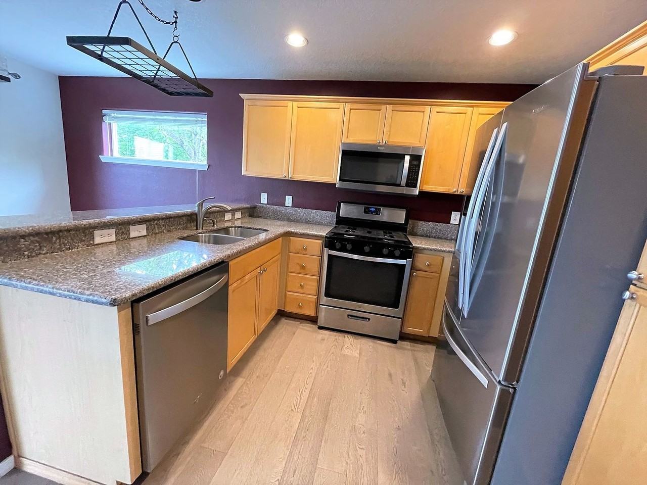 16873 Nw Oak Creek Dr - Photo 5 of 20