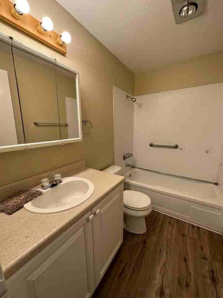 18910 Nw Shadow Ln - Photo 6 of 8