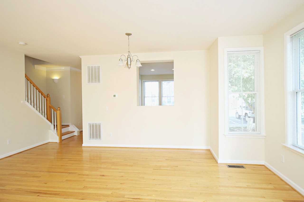 113 Melbourne Park Cir Apt A - Photo 4 of 22