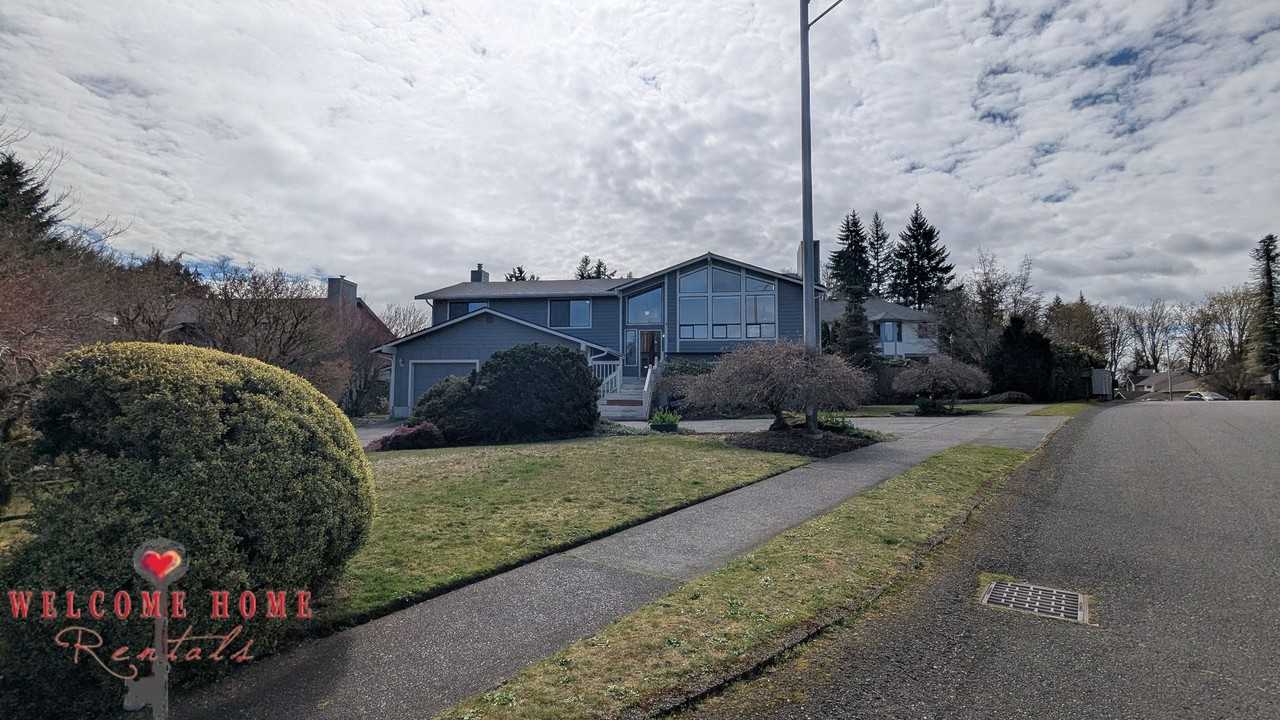 2111 Shadycrest Ct Sw - Photo 2 of 50