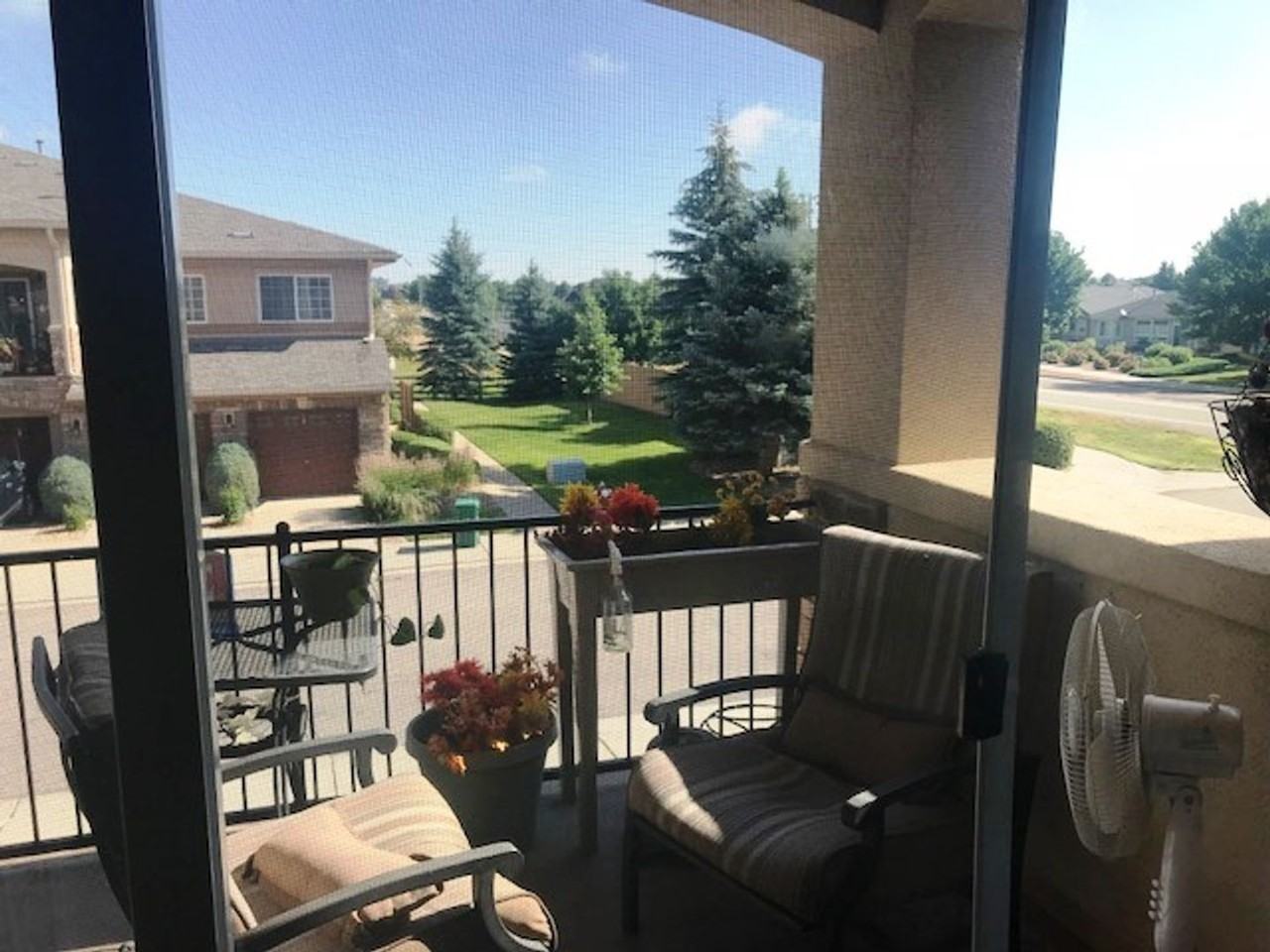 1703 Whitehall Dr #2H - Photo 3 of 27