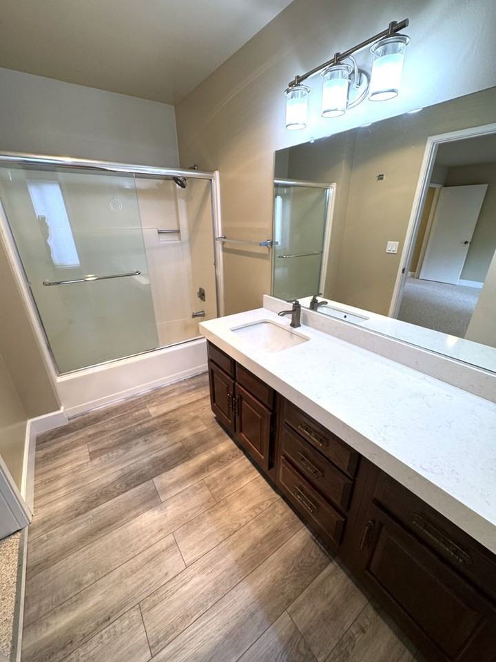 1000 Arbor Rd #4 - Photo 6 of 10