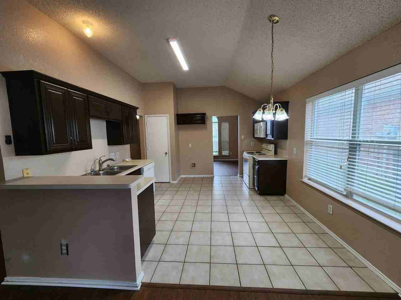 4821 Eagle Trace Dr - Photo 7 of 26