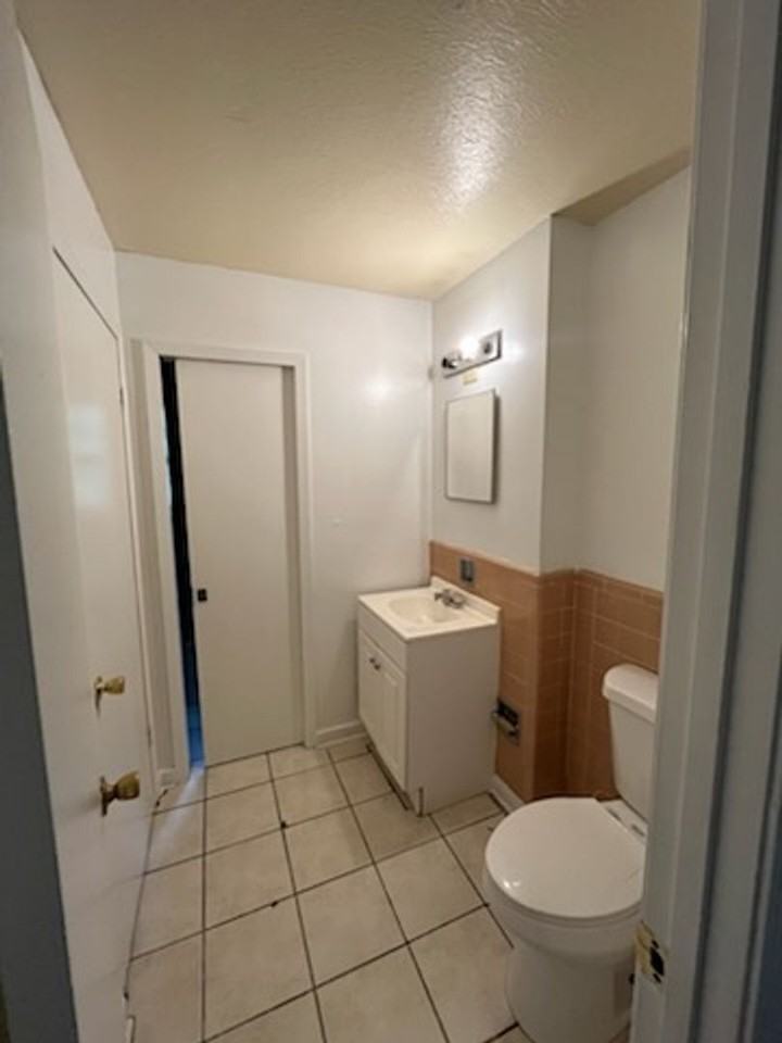 3219 Lakewood Dr - Photo 6 of 8