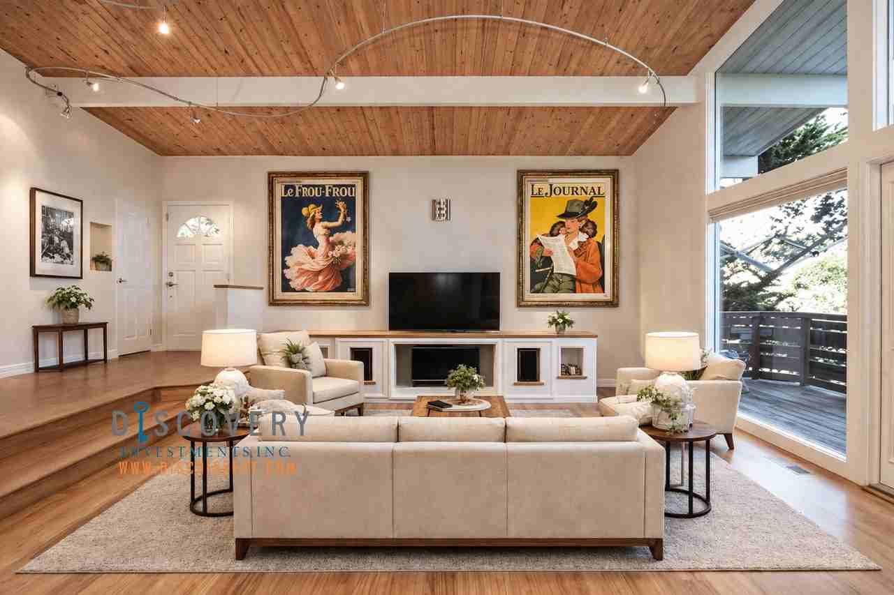 6812 Saroni Dr - Photo 2 of 32