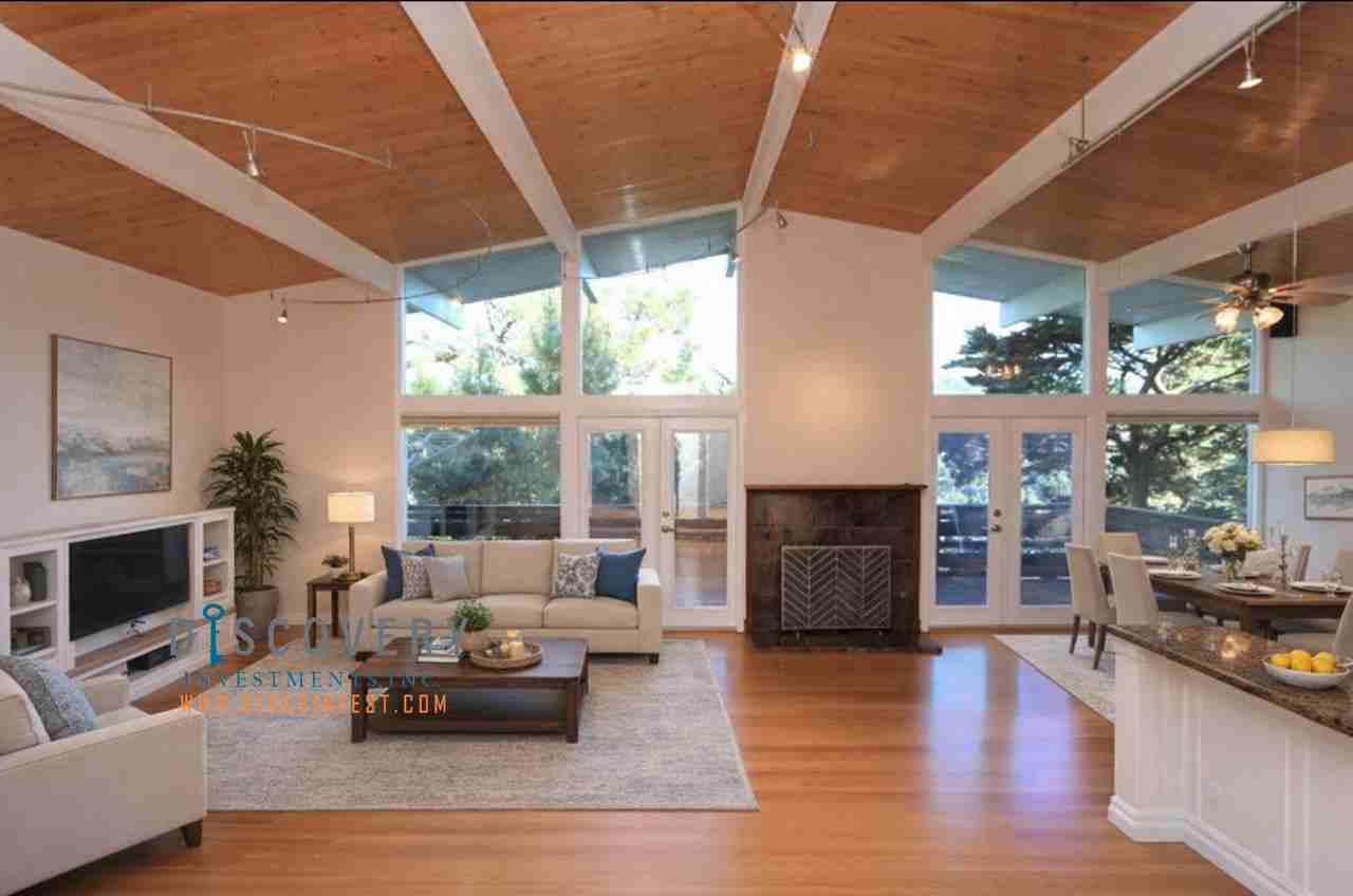 6812 Saroni Dr - Photo 4 of 32