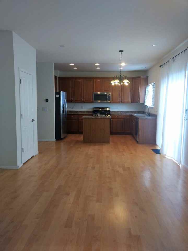 3642 Castle Peak Ave - Photo 7 of 21